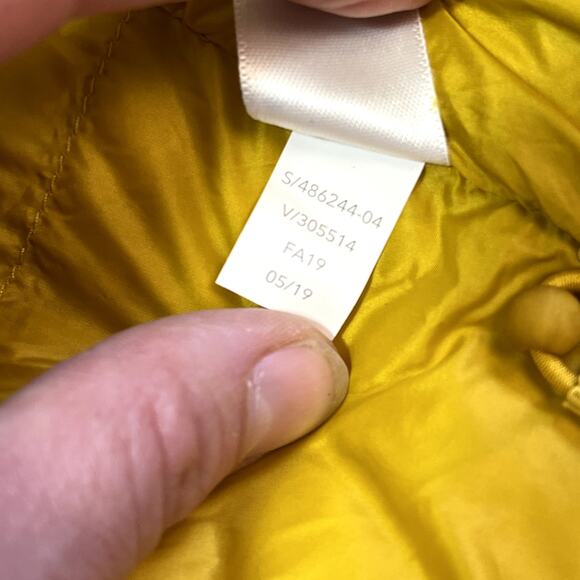 Athleta Small Yellow Hooded Puffer Vest Lofty Down Vest 486244 Jacket - Picture 13 of 16